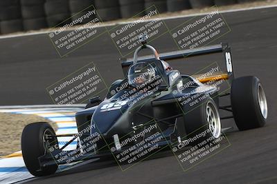 media/Jan-25-2025-CalClub SCCA (Sat) [[03c98a249e]]/Race 2/